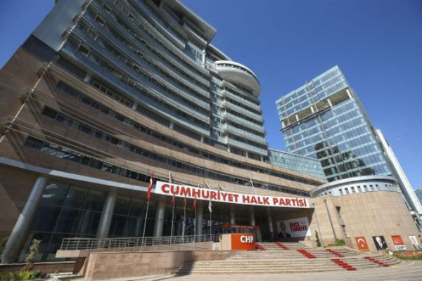 CHP'li Başarır'dan af tasarısını hazırlayan MHP'li Yıldız'a Çakıcı sorusu