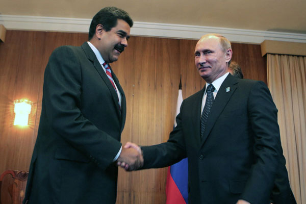 Putin'den Venezüella'ya yönelik dış müdahalelere tepki