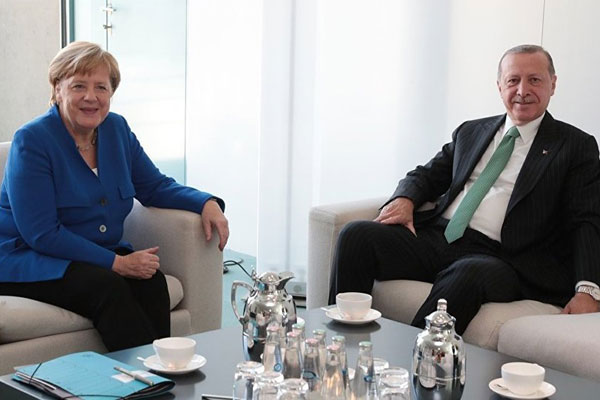 'Erdoğan, Almanya ziyaretinde istediği her şeyi elde etti'