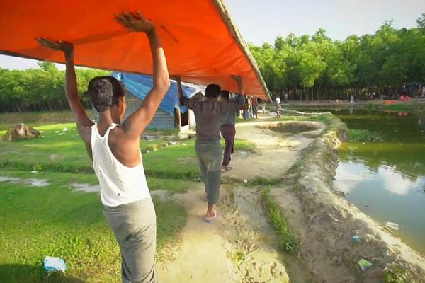 Bangladeş'e göç eden Myanmarlıların su kaynaklarına erişime mücadelesi