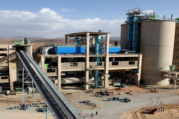 Düşük maliyetli ve çevre dostu çimento üretmek mümkün mü?