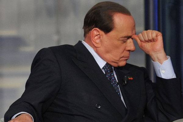 Berlusconi'den yeni 'keşif': Karadeniz kara değilmiş