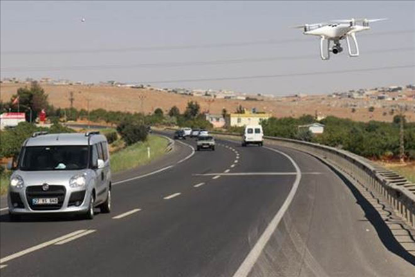 Sürücüler dikkat!  ‘Drone’ ile trafik denetimi