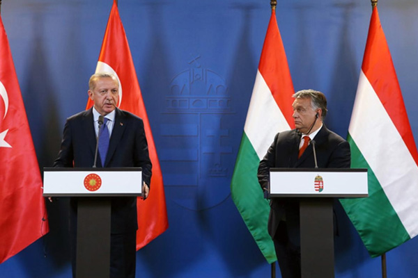 Cumhurbaşkanı Erdoğan Macaristan'dan ayrıldı