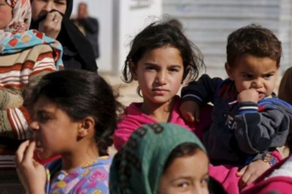 Suriyeliler ülkelerine dönmeye devam ediyor