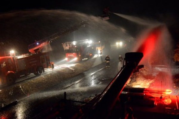 Şanlıurfa'da 30 ton saman yandı