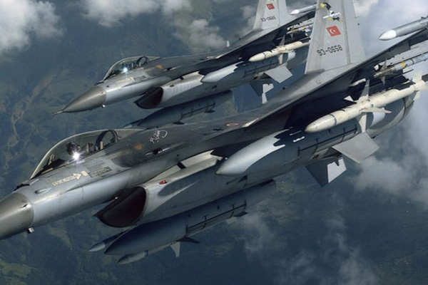 Irak'ın kuzeyine hava harekatı