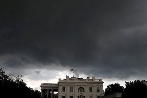 George Bush'un kızı: Beyaz Ev'de hayaletler var