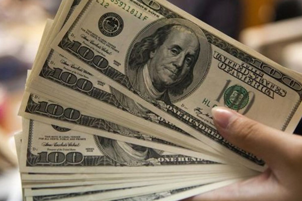 Dolar güne yükselişle başladı