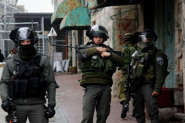 İsrail askerleri bir Filistinliyi şehit etti