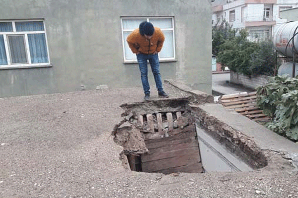 Adıyaman’da şiddetli yağış! 5 kişilik aile ölümden döndü…