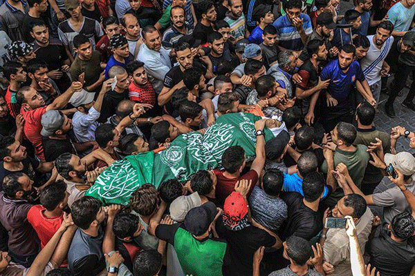 17 yaşındaki Filistinli genç toprağa verildi