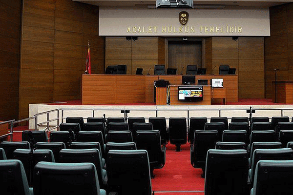 Eski amirallere ağırlaştırılmış müebbet cezası!