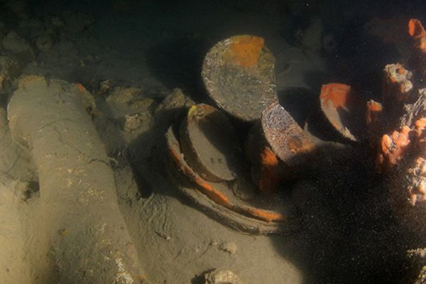 Ege Denizinde 250 yıllık Rus gemisi bulundu