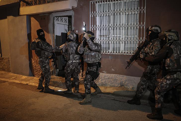 Adana'da DEAŞ operasyonu
