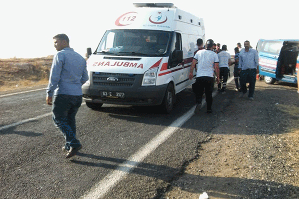 Şanlıurfa'da trafik kazası: 3 ölü 2 yaralı