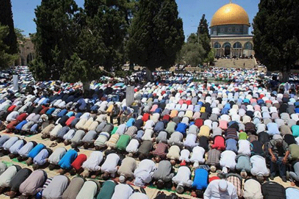 'Yahudilere mülk satmak haram ve ihanettir’