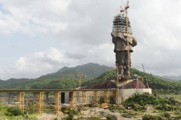 Dünyanın en büyük heykelinde sona doğru