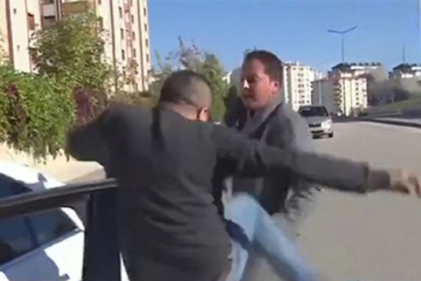 Trafik magandası, hem suçlu hem güçlü