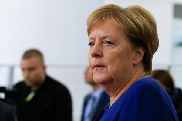 Merkel’den resmi açıklama geldi