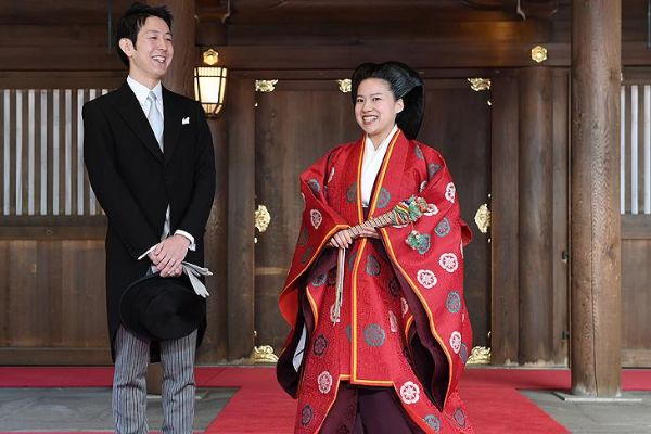 Aşkı için prenses unvanını bıraktı