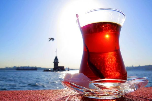 Sıcak çay içenler dikkat edin