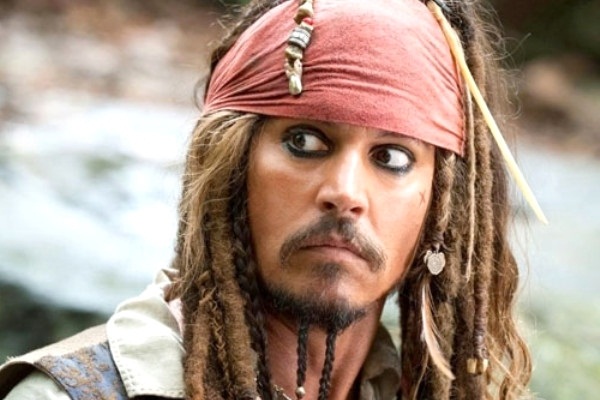 Johnny Depp kovuldu mu?