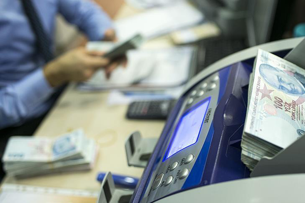 Bankacılık sektörünün aktif büyüklüğü 4,2 trilyon lira oldu
