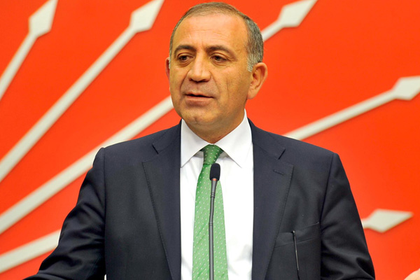 Gürsel Tekin İstanbul için adaylığını açıkladı