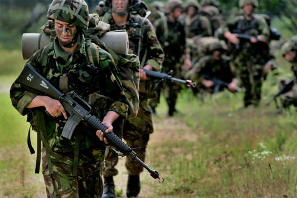 Bakan Hulusi Akar açıkladı! Tek tip askerlik geliyor