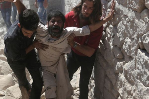 Esed rejiminden İdlib’e saldırı : Ölü ve yaralılar var