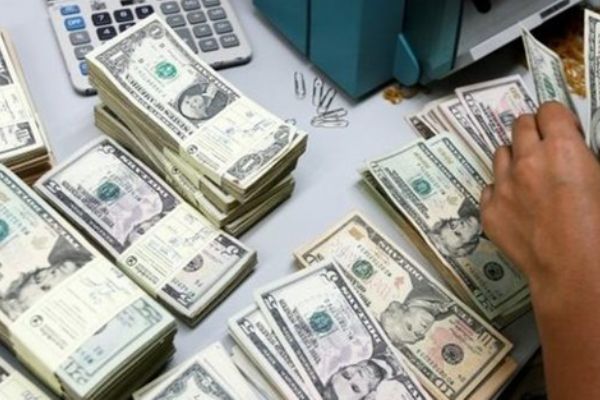 ABD'nin kararı sonrası dolar düşüşe geçti!