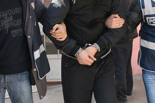 12 ilde FETÖ operasyonu: 40 gözaltı