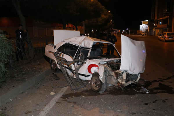 Hurdaya dönen araçtan sağ çıktı!