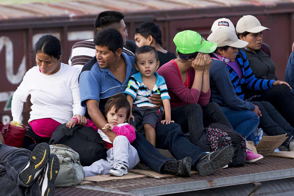 ‘Taş atan göçmeni kurşunla karşılamak’