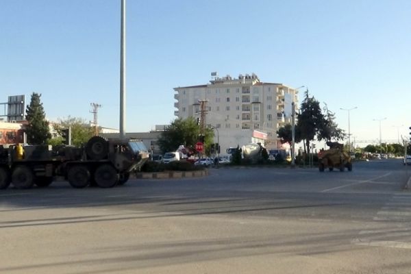 Kilis sınırında hareketlilik devam ediyor