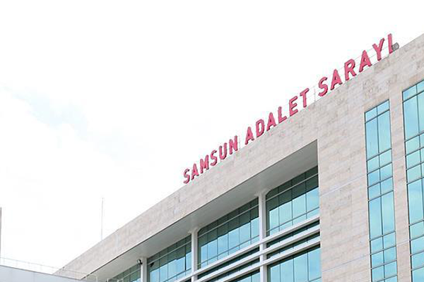 Üniversite öğrencisi eşi tarafından bıçaklanan araştırma görevlisi yaralandı