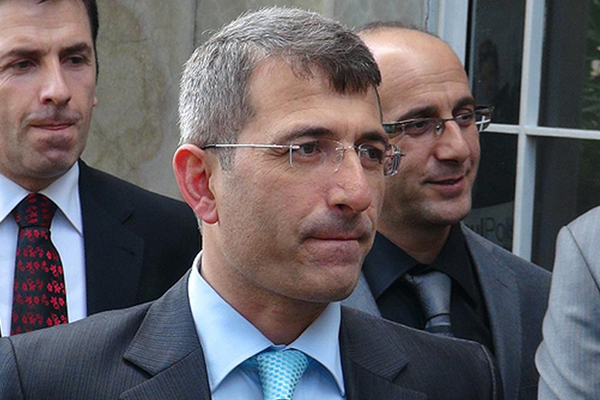 Muammer Akkaş hakkında yakalama emri verildi