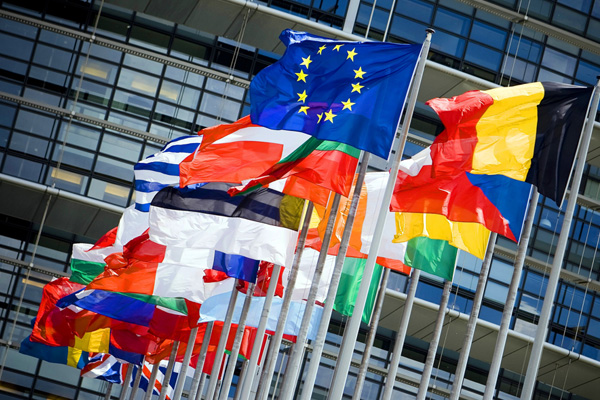 AB’den ‘İran’a yaptırım’ kararına tepki