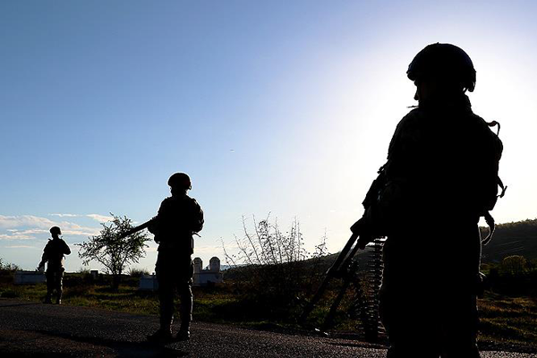 Diyarbakır'da terör örgütü PKK'ya yönelik operasyon