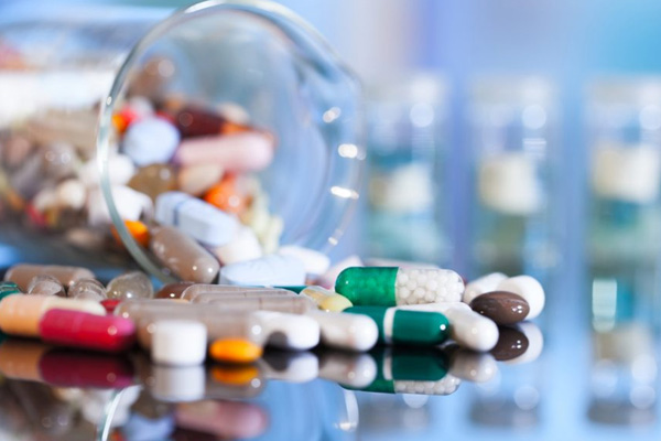 Antibiyotiğe dirençli bakteriler Avrupa'da yılda 33.000 insanın ölümüne sebep oluyor