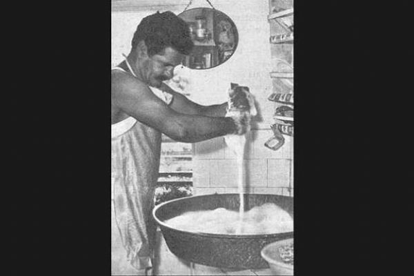 Yeşilçamın kötü adamı Erol Taşın bilinmeyen yönü