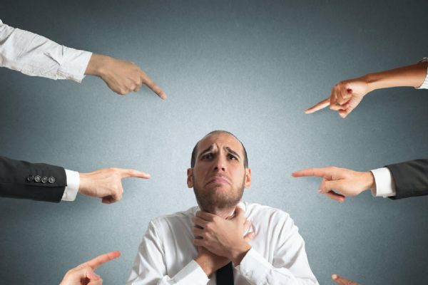 Sosyal fobi, öğrencilerin başarısını etkiliyor