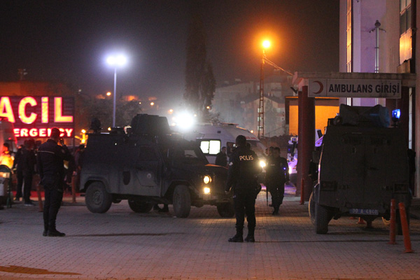 Acı bilanço arttı: Hakkari'deki patlamada 7 asker şehit oldu