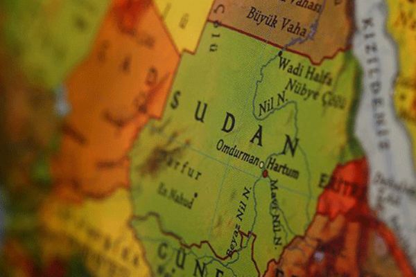 Sudan 'kara listeden' çıkarılmak için görüşmelere hız verdi
