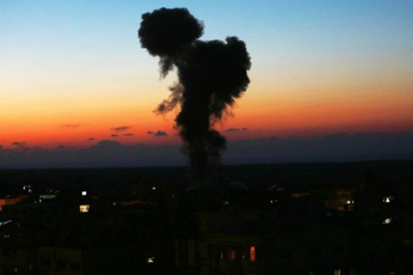 İsrail'den Gazze'ye hava saldırısı: 2 Filistinli şehit oldu