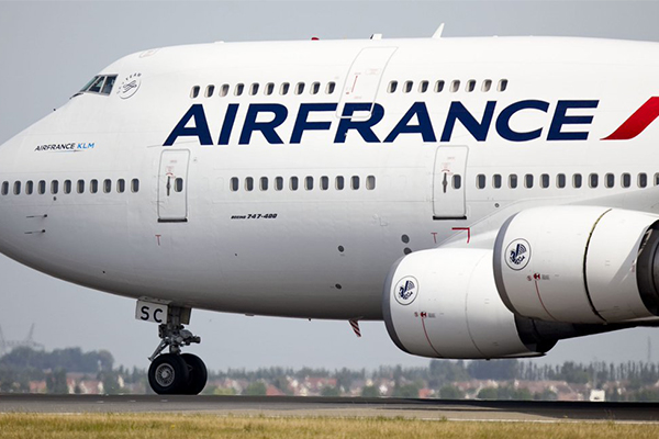 Air France yolcuları 48 saattir Rusya’dan çıkamadı