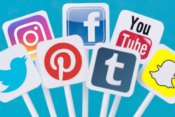 Fransa'da sosyal medya hesaplarına vergi denetimi