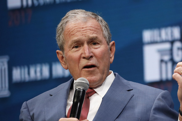 Irak Savaşı'nı başlatan George W. Bush’a özgürlük madalyası verildi