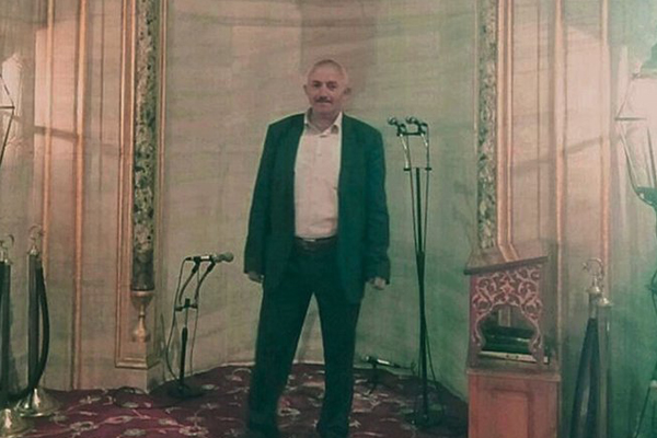 Muhtar cami hoparlöründen köylülere sitem etti